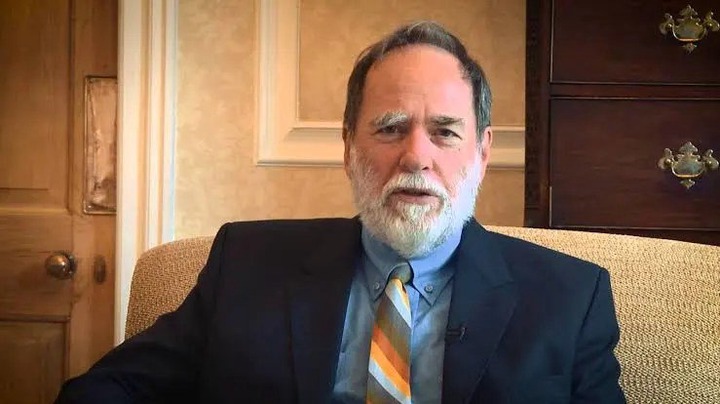 South African Tycoon Nicky Oppenheimer’s Fortune Soars by $300 Million in Just 11 Days